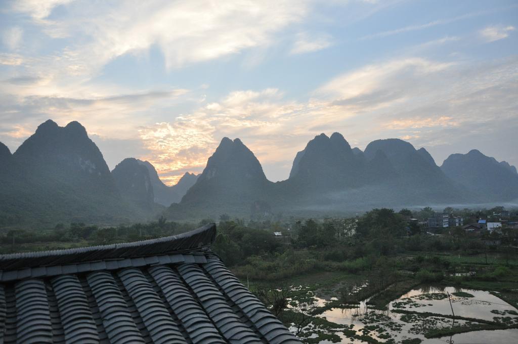 Yangshuo Mountain Nest Boutique Hotel Rum bild