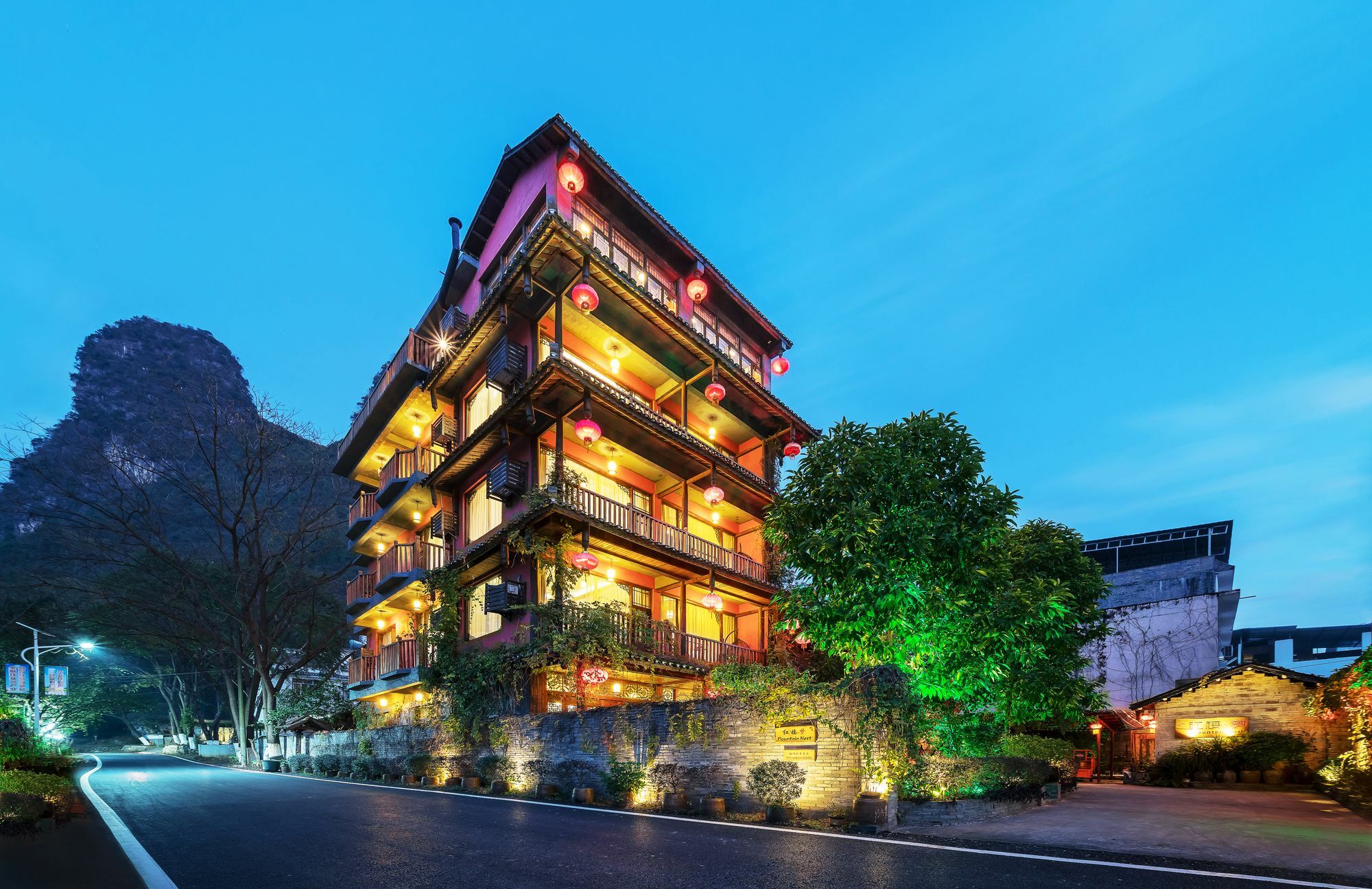 Yangshuo Mountain Nest Boutique Hotel Exteriör bild